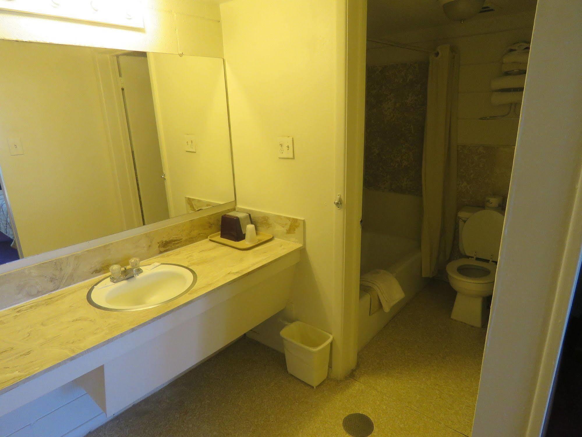 Economy Inn Сокоро Екстериор снимка